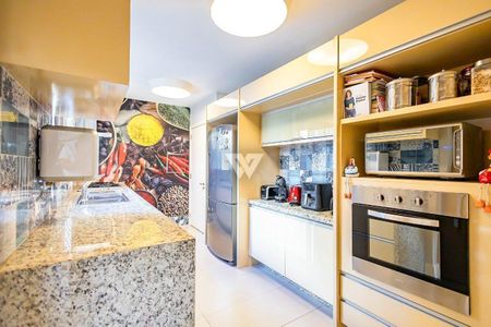 9_photo/94dce385cb.1f0f39cedcef6bef-ATLAS-689c6dfe-df27-44da-a5c4-e8df2c88f191.jpg de apartamento à venda com 4 quartos, 214m² em Água Verde, Curitiba