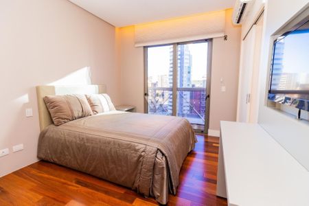 22_photo/94dce385d5.800d7b2d00eb5e46-ATLAS-06a910c8-3e76-401f-abdf-fb8dc7636e6a.jpg de apartamento à venda com 4 quartos, 395m² em Água Verde, Curitiba