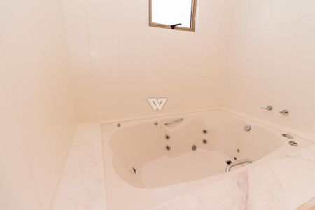 20_photo/94dce385d5.800d7b2d00eb5e46-ATLAS-15be0ef7-d4d5-4989-b3e7-ca8d6677a3f2.jpg de apartamento à venda com 4 quartos, 395m² em Água Verde, Curitiba