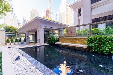 42_photo/94dce385d5.800d7b2d00eb5e46-ATLAS-9deb858f-92fc-493d-afdd-c796f39d5c12.jpg de apartamento à venda com 4 quartos, 395m² em Água Verde, Curitiba