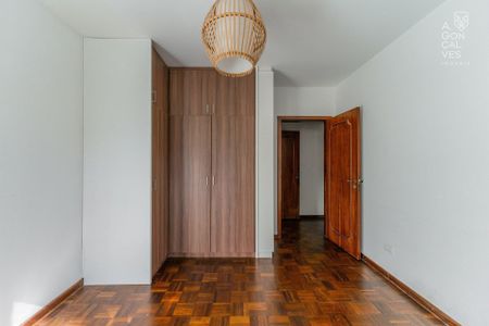 5_photo/94dce385d5.9eaf1512ec13e70d-ATLAS-b3ba757f-8b62-4be3-8e1f-1f83a77e99a6.jpg de apartamento à venda com 4 quartos, 187m² em Água Verde, Curitiba