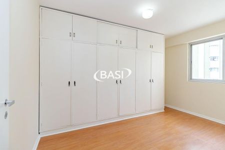 9_photo/94dce385df.2b062025b1929fa3-ATLAS-2f9611ac-c1b9-4410-95da-6d50a8b108ae.jpg de apartamento à venda com 3 quartos, 90m² em Batel, Curitiba