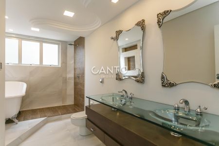 1_photo/94dce38605.32e9b3f9e6e59f3c-ATLAS-03d200f2-8e52-4dc5-b9ae-76329e756807.jpg de apartamento à venda com 4 quartos, 242m² em Água Verde, Curitiba