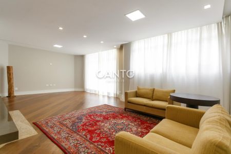 12_photo/94dce38605.32e9b3f9e6e59f3c-ATLAS-8aab7d7e-2e7e-4b42-9729-2f67a0efbcbd.jpg de apartamento à venda com 4 quartos, 242m² em Água Verde, Curitiba