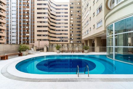 46_photo/94dce38607.3cecec5c60cce405-ATLAS-9ffc79a5-df92-40fb-9fa4-fa2700e6ce01.jpg de apartamento à venda com 4 quartos, 616m² em Bigorrilho, Curitiba