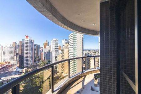 5_photo/94dce38623.57a99e6669547dbb-ATLAS-e9e38a1a-0da8-48b6-bca3-ef47b022fc97.jpg de apartamento para alugar com 3 quartos, 203m² em Água Verde, Curitiba