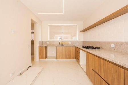 5_photo/94dce38635.2f15d505e37c7ac5-ATLAS-dc1aaf67-2ed3-4c8a-96b2-0c446c27d36a.jpg de casa à venda com 3 quartos, 138m² em Água Verde, Curitiba