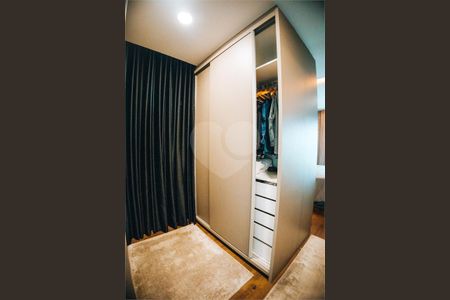 4_photo/94dce38635.f861ecc718bdcbd7-ATLAS-1a8ef30f-d30a-4bce-998a-52e2a3a51eba.jpg de apartamento à venda com 2 quartos, 146m² em Água Verde, Curitiba