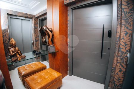 7_photo/94dce38635.f861ecc718bdcbd7-ATLAS-3b0fc13c-1a43-47d6-bad4-0f89fca77eb7.jpg de apartamento à venda com 2 quartos, 146m² em Água Verde, Curitiba