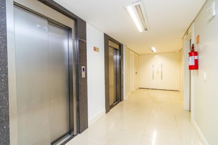 10_photo/94dce3863b.7066937cd636288e-ATLAS-e6b56d5a-6d83-4cc8-8f63-ca7b2effa3f4.jpg de apartamento à venda com 3 quartos, 99m² em Água Verde, Curitiba