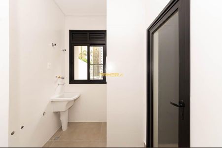 11_photo/94dce38665.ceff8192393c33de-ATLAS-0bb2690b-8e02-43ea-b5cc-087a892e9d3f.jpg de apartamento à venda com 3 quartos, 145m² em Água Verde, Curitiba