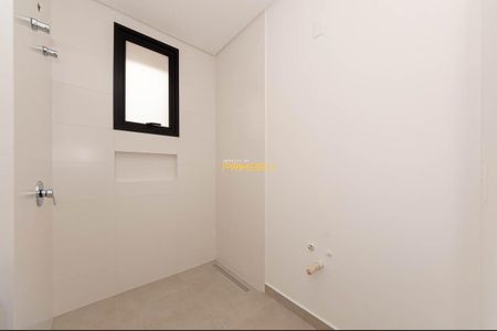 17_photo/94dce38665.ceff8192393c33de-ATLAS-3cbf25f2-8e66-4ccb-b09c-df34e2917e1d.jpg de apartamento à venda com 3 quartos, 145m² em Água Verde, Curitiba