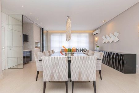 7_photo/94dce38681.d7c3136b6e1db87e-ATLAS-9b168e2f-a00a-4bc6-8956-bda69126d6f0.jpg de apartamento à venda com 4 quartos, 396m² em Água Verde, Curitiba