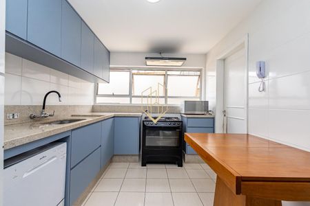 2_photo/94dce3869f.413b54f4bf74f905-ATLAS-02c9a335-5b6b-4e80-9ee7-ff797a86ec0c.jpg de apartamento à venda com 3 quartos, 120m² em Água Verde, Curitiba