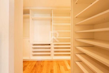 29_photo/94dce386af.90e762e621dc3d71-ATLAS-11a9c8b8-a54e-496d-8cb5-063ca5fae336.jpg de apartamento à venda com 4 quartos, 242m² em Água Verde, Curitiba