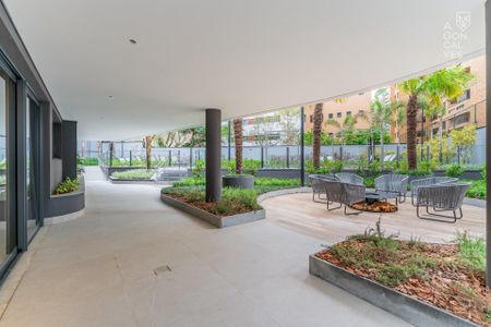 29_photo/94dce386d5.d7802dabf624b143-ATLAS-8b060cb9-9715-4105-8a39-9583c0ce1a84.jpg de apartamento à venda com 3 quartos, 324m² em Água Verde, Curitiba