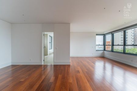 22_photo/94dce386d5.d7802dabf624b143-ATLAS-b8002e7c-53dc-4acd-8c73-c5951b7a0cb4.jpg de apartamento à venda com 3 quartos, 324m² em Água Verde, Curitiba