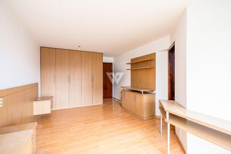 1_photo/94dce38733.107dcc1f2eda2b59-ATLAS-01f61605-96cf-41eb-b9c5-d7a5a9f697b9.jpg de apartamento para alugar com 4 quartos, 203m² em Rebouças, Curitiba