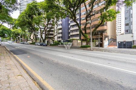 61_photo/94dce38733.107dcc1f2eda2b59-ATLAS-79ac3c19-84a3-40dc-929b-7d92fd6212ff.jpg de apartamento à venda com 4 quartos, 203m² em Rebouças, Curitiba