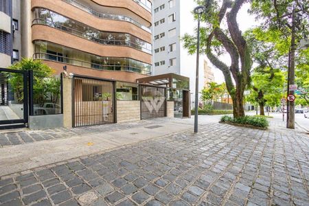 57_photo/94dce38733.107dcc1f2eda2b59-ATLAS-819b7ff3-b318-4fd1-a57b-3c8ff07c31b6.jpg de apartamento à venda com 4 quartos, 203m² em Rebouças, Curitiba