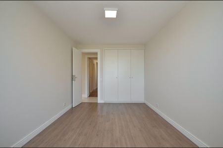 5_photo/94dce38733.163e6580aef110ff-ATLAS-27079895-0f32-4e83-bcb3-bfbb93c1008c.jpg de apartamento à venda com 3 quartos, 140m² em Água Verde, Curitiba