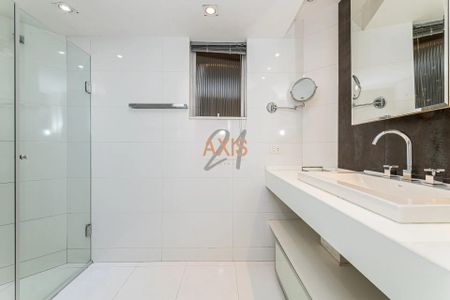 22_photo/94dce38733.6c4cd87f5bbaef1f-ATLAS-5a5b081e-da68-4c51-bd4a-aab7a12bea7e.jpg de apartamento à venda com 4 quartos, 202m² em Rebouças, Curitiba