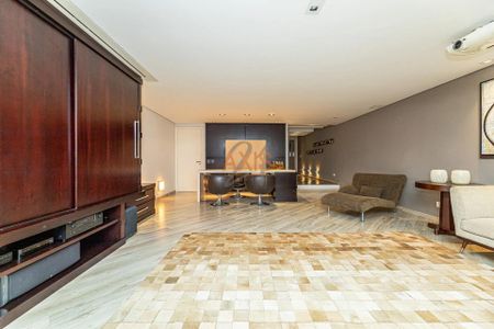 4_photo/94dce38733.6c4cd87f5bbaef1f-ATLAS-8b5834af-acd7-4a1d-bcb2-fa78d0ba28df.jpg de apartamento à venda com 4 quartos, 202m² em Rebouças, Curitiba