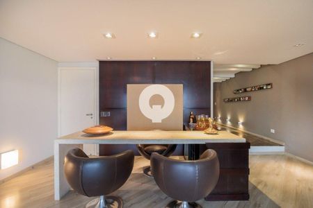 10_photo/94dce38733.6c4cd87f5bbaef1f-ATLAS-a06af535-7331-4877-b4d4-cb8666fa557a.jpg de apartamento à venda com 4 quartos, 203m² em Rebouças, Curitiba