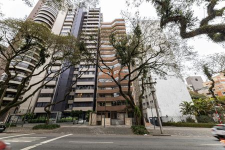 33_photo/94dce38733.6c4cd87f5bbaef1f-ATLAS-b0a9260a-4cbd-4375-acea-9ce32ccda17b.jpg de apartamento à venda com 4 quartos, 202m² em Rebouças, Curitiba