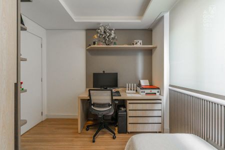 7_photo/94dce38751.a7928f8a1da10fa8-ATLAS-23c1dfbc-a825-484b-bcba-4e59e250aa5e.jpg de apartamento à venda com 3 quartos, 141m² em Água Verde, Curitiba