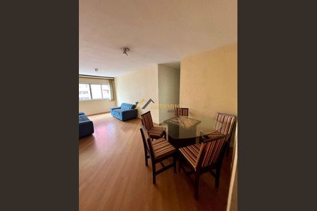 10_photo/94dce387ab.7d44486df2fbe63f-ATLAS-9dfda620-91a5-45f8-b062-ef4d2cc605b1.jpg de apartamento à venda com 3 quartos, 90m² em Centro, Curitiba