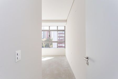 5_photo/94dce387b3.ccbe055fb5ca6284-ATLAS-2b359761-5b8b-450b-a4e2-b1c22a792938.jpg de apartamento à venda com 3 quartos, 171m² em Água Verde, Curitiba