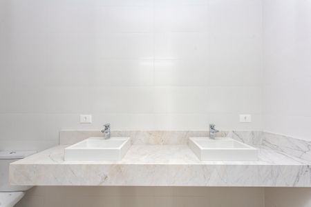 7_photo/94dce387b3.ccbe055fb5ca6284-ATLAS-45e0f766-6c9e-4d02-a86f-da57713b57f0.jpg de apartamento à venda com 3 quartos, 171m² em Água Verde, Curitiba