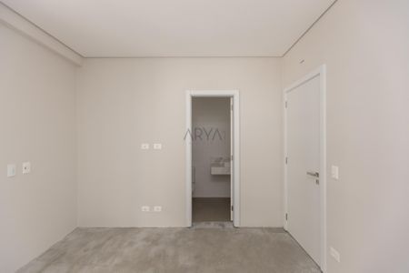 4_photo/94dce387b3.fb707be203bbd3ff-ATLAS-1041f5cf-7b05-4515-a34f-dd45f3a19eb3.jpg de apartamento à venda com 3 quartos, 171m² em Água Verde, Curitiba