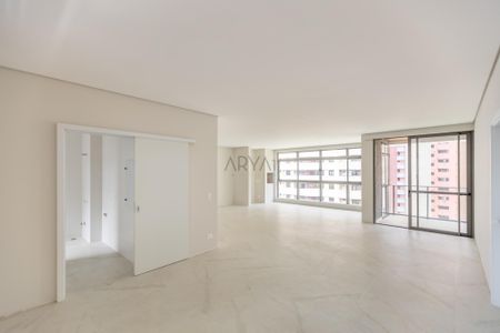 11_photo/94dce387b3.fb707be203bbd3ff-ATLAS-3f4e8ff1-536b-4785-9a08-b801a3c67e06.jpg de apartamento à venda com 3 quartos, 171m² em Água Verde, Curitiba