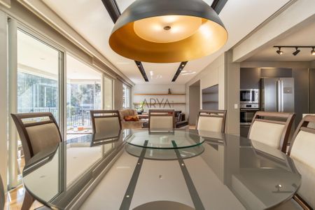 2_photo/94dce387c5.8d6cf4f241737a93-ATLAS-8c978aea-bcdf-4ff6-b06d-0369d48fb5da.jpg de apartamento à venda com 4 quartos, 240m² em Água Verde, Curitiba