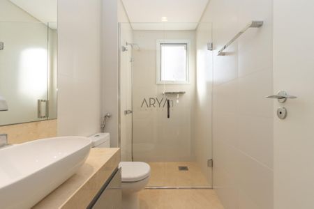 33_photo/94dce387c5.8d6cf4f241737a93-ATLAS-fff7aae4-48da-4ad3-8aa0-000e2e2bf8ca.jpg de apartamento à venda com 4 quartos, 240m² em Água Verde, Curitiba