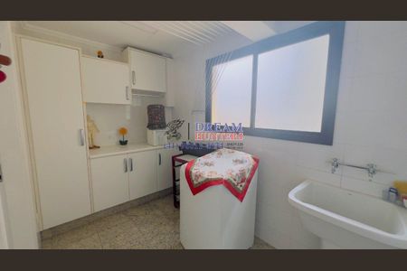 50_photo/94dce387cd.7153ecc2e30b9de0-ATLAS-b2822fff-1de2-4ddc-8328-93401d5df31e.jpg de apartamento à venda com 3 quartos, 204m² em Água Verde, Curitiba