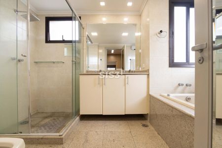 25_photo/94dce387cd.bca864fc5a3973f6-ATLAS-e83341e8-e42a-4352-9cc0-3ad1d65a0ef6.jpg de apartamento à venda com 3 quartos, 182m² em Água Verde, Curitiba