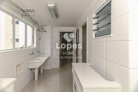 11_photo/94dce387e1.5e810ca64ece7dee-ATLAS-333a26cb-8c08-48d8-aca0-60ac253db369.jpg de apartamento à venda com 4 quartos, 297m² em Água Verde, Curitiba