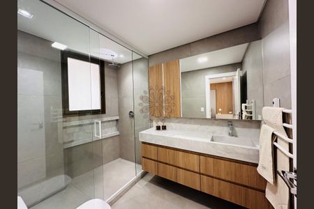 38_photo/94dce387e5.34b5f06c6c297ac0-ATLAS-320f3f1b-4f14-4aac-9e7c-164b6ebbfa8a.jpg de apartamento à venda com 3 quartos, 244m² em Água Verde, Curitiba