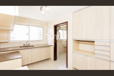 5_photo/94dce387f5.a63e2ee13645a6b1-ATLAS-32fd16d2-8116-459c-ac3e-71a9ab0b6cce.jpg de apartamento para alugar com 3 quartos, 130m² em Batel, Curitiba