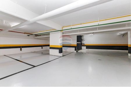 11_photo/94dce387f9.6dab91d44a59d054-ATLAS-b8d9250b-ac8a-4e9d-baed-462a201b0eed.jpg de apartamento para alugar com 1 quarto, 86m² em Água Verde, Curitiba