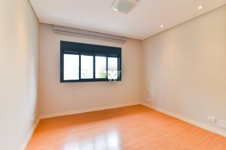 11_photo/94dce387fd.9a59e524e8e19332-ATLAS-71841b3a-2540-4304-81e4-78dbee3f8e6f.jpg de apartamento à venda com 3 quartos, 150m² em Batel, Curitiba