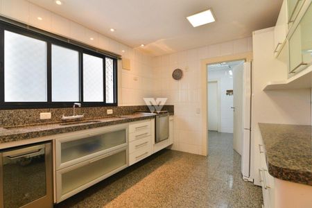 18_photo/94dce387fd.9a59e524e8e19332-ATLAS-bf3f4798-e93b-4063-bbc2-7666a7942d16.jpg de apartamento à venda com 3 quartos, 150m² em Batel, Curitiba