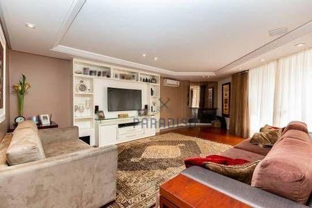 2_photo/94dce38809.fe5b4ca9cd047f91-ATLAS-1af64d14-8793-40d5-9fb8-b6eeddffc848.jpg de apartamento à venda com 4 quartos, 189m² em Água Verde, Curitiba