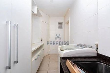 3_photo/94dce38809.fe5b4ca9cd047f91-ATLAS-5a823103-9463-4e03-b4f8-02c673cd4dd2.jpg de apartamento à venda com 4 quartos, 189m² em Água Verde, Curitiba