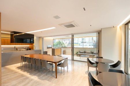 2_photo/94dce3881d.d5fce9ee0a2040b1-ATLAS-e30da79e-145b-4e3e-9817-61624c2c9816.jpg de apartamento à venda com 3 quartos, 300m² em Água Verde, Curitiba