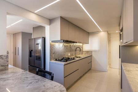 6_photo/94dce38841.59ebdf2ec6c5c68f-ATLAS-07abc00f-33bf-42fc-a3e0-08d7a0414a72.jpg de apartamento à venda com 4 quartos, 260m² em Batel, Curitiba