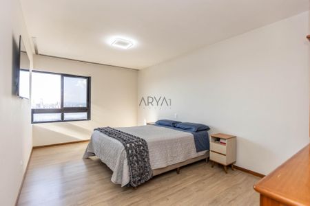 8_photo/94dce38841.59ebdf2ec6c5c68f-ATLAS-17b9663c-acb7-42b9-8ee9-7165d1ca8a95.jpg de apartamento à venda com 4 quartos, 260m² em Batel, Curitiba